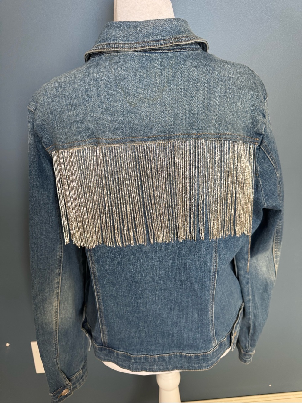 ✨ GORGEOUS Western Glam Rhinestone Fringe Denim Jacket ✨ L - Picture 5 of 15